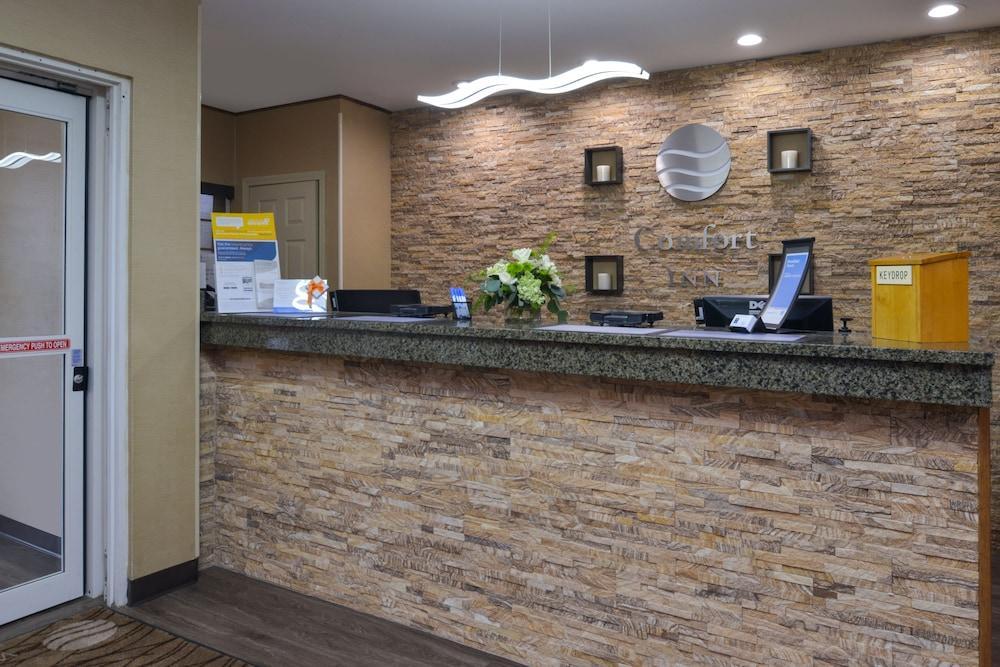 Comfort Inn Guilford Near I-95 Kültér fotó