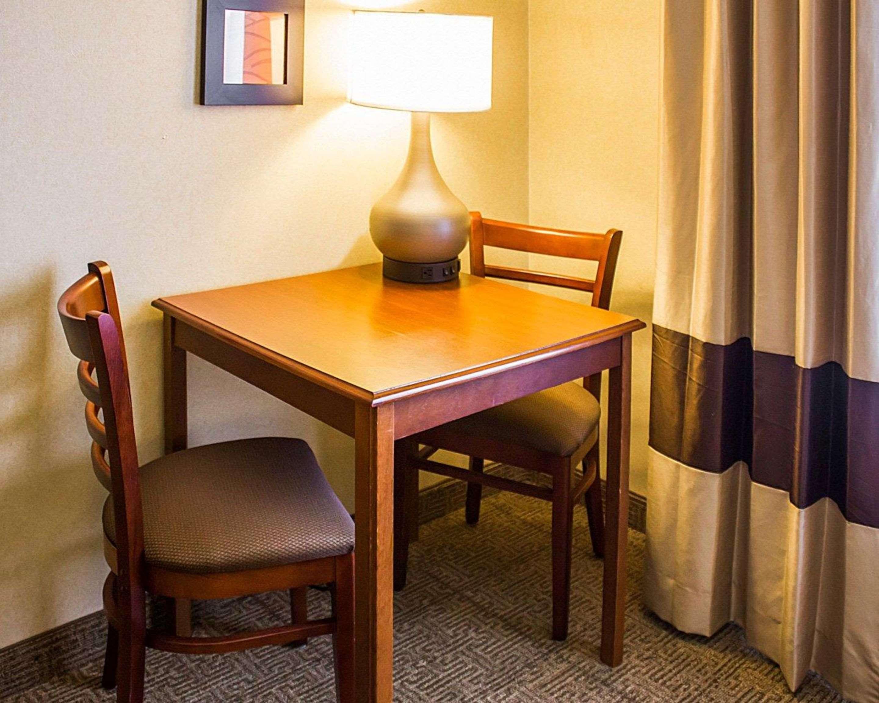 Comfort Inn Guilford Near I-95 Kültér fotó