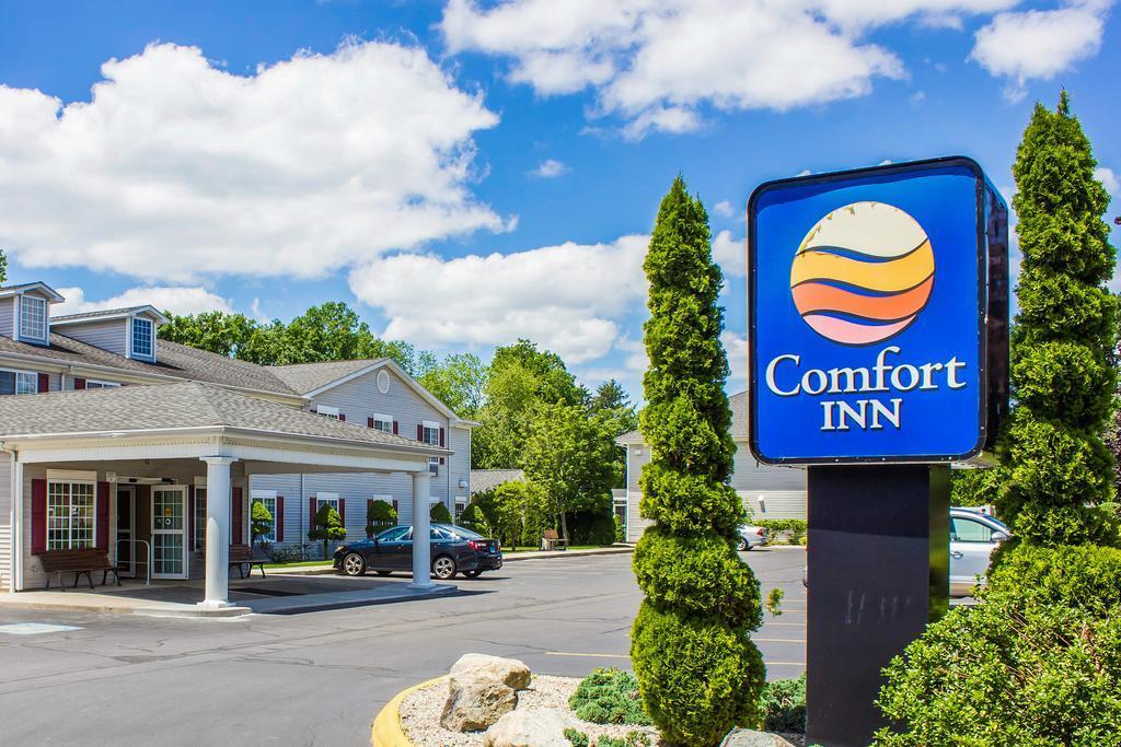 Comfort Inn Guilford Near I-95 Kültér fotó