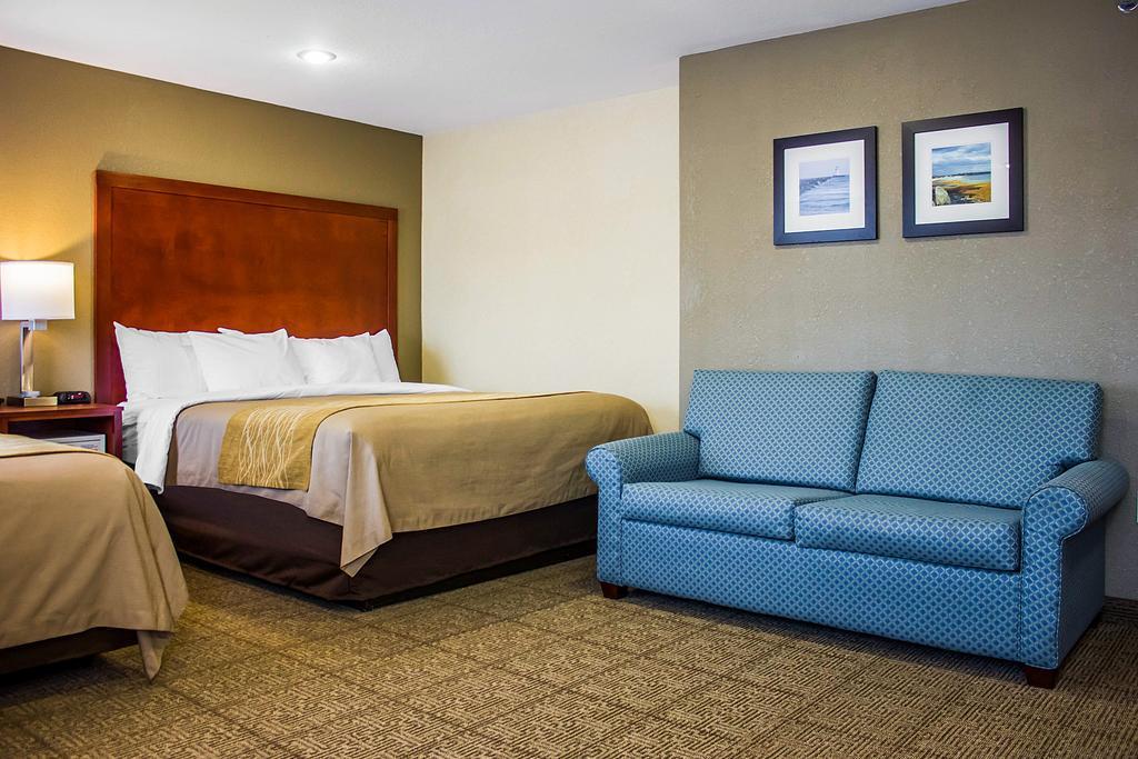 Comfort Inn Guilford Near I-95 Kültér fotó