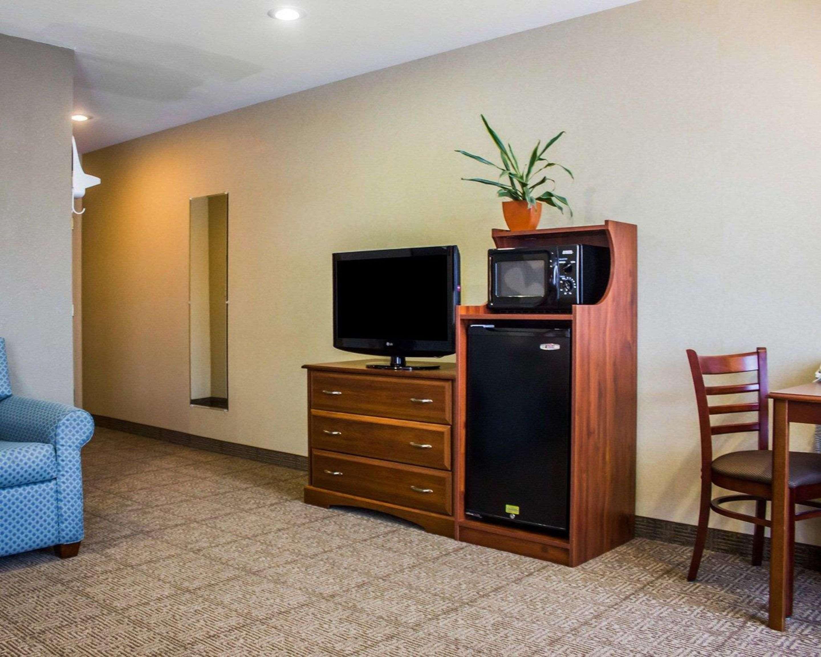 Comfort Inn Guilford Near I-95 Kültér fotó
