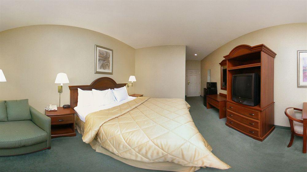 Comfort Inn Guilford Near I-95 Kültér fotó