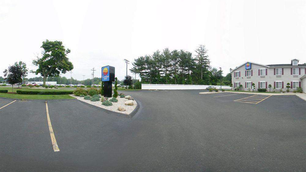Comfort Inn Guilford Near I-95 Kültér fotó